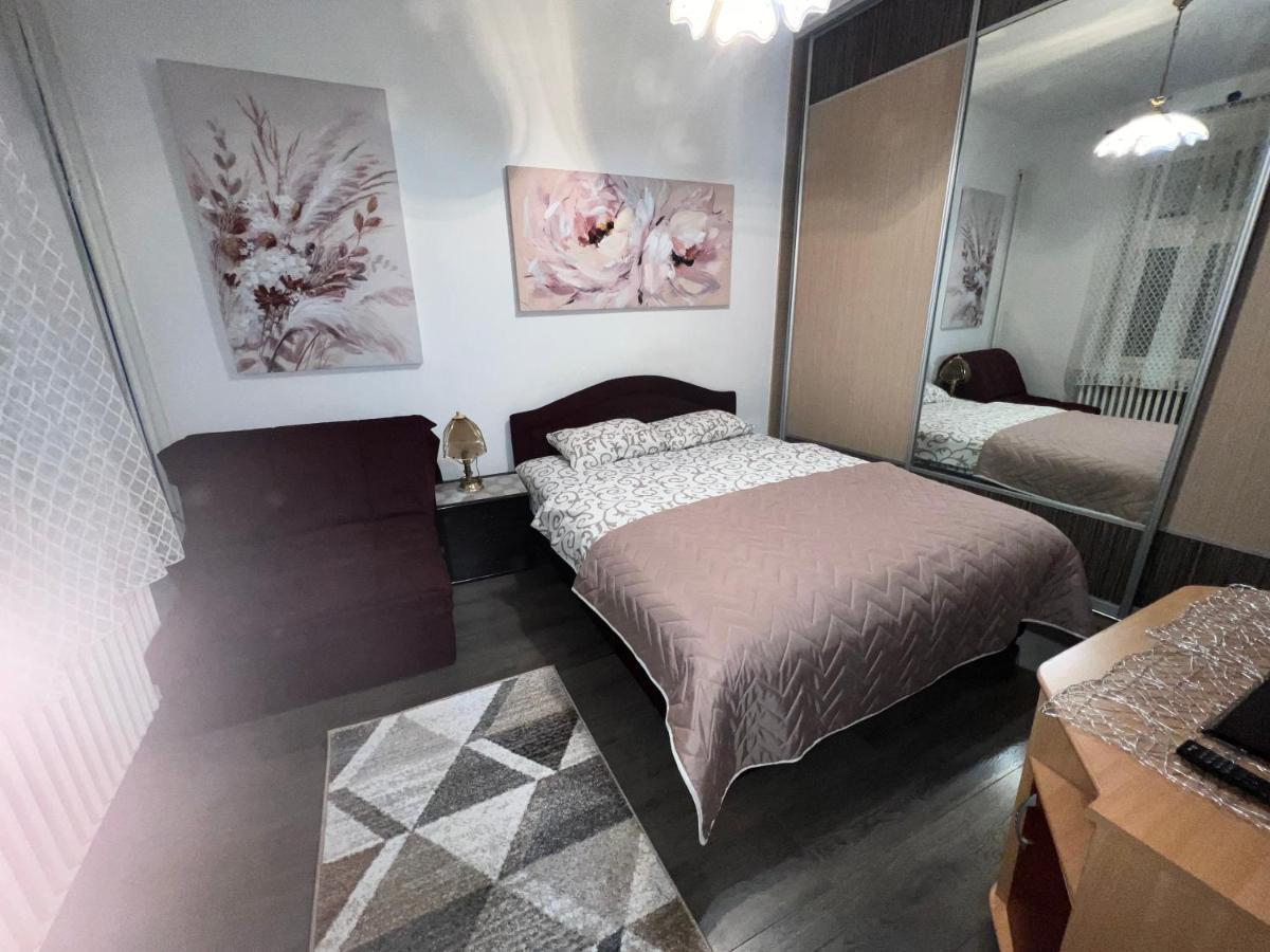Hardy'S Apartment เบลเกรด ภายนอก รูปภาพ